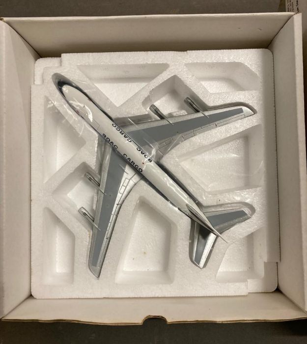 Two collectable boxed models of BOAC airliners - Image 2 of 4