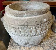 An urn garden pot (H38cm Dia39cm)