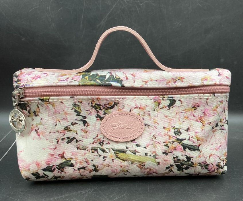 Two ladies wash bags a Longchamps with floral design and one by Fenella Smith with dachshunds - Image 2 of 3