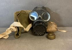 A Civilian gas mask WII