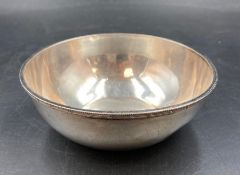 A single silver bowl, hallmarked for Sheffield 1922 (Approximate Total Weight 115g)