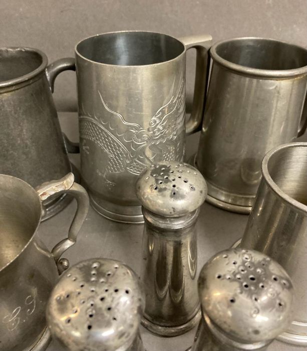 A selection of metalware to include tankards etc. - Image 3 of 5