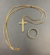 A 9ct gold cross and chain and a white gold 9ct ring, size L. Approximate Total Weight 10g