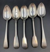 Five assorted Georgian silver spoons, various makers and years (Approximate Total Weight 320g)