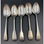 Five assorted Georgian silver spoons, various makers and years (Approximate Total Weight 320g)
