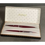 A boxed set of Parker pens