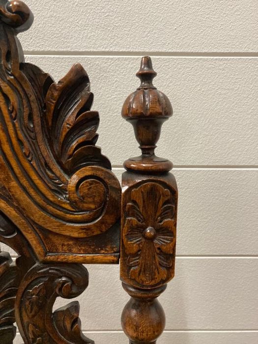 A pair of oak Victorian carved hall chairs circa 1880 - Image 2 of 7