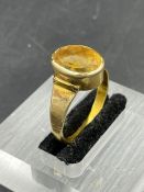 An antique Citrine ring (Stone size 13mm x 9mm approximate) Size Y