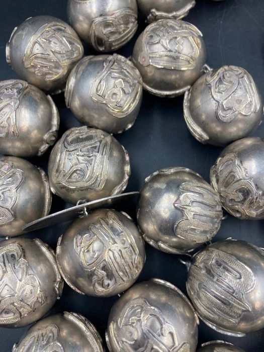 A large set of Arabian silver worry beads approximately 1400g - Image 4 of 5