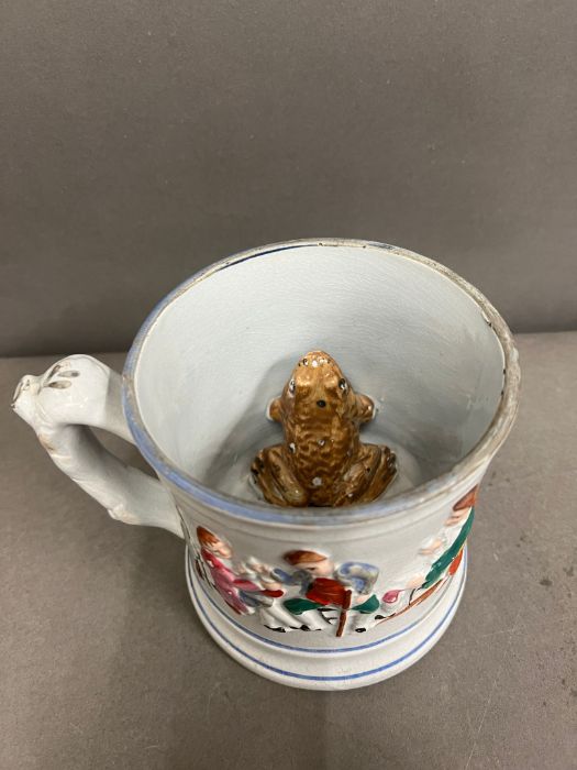 A Will Pottery Frog mug C1800 - Image 2 of 4