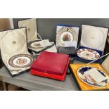 Ten commemorate plates, various markers including Spode, Crown, Wedgewood etc