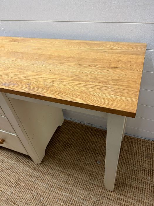 A pine top dressing table/desk (H78cm W107cm D50cm) - Image 3 of 3