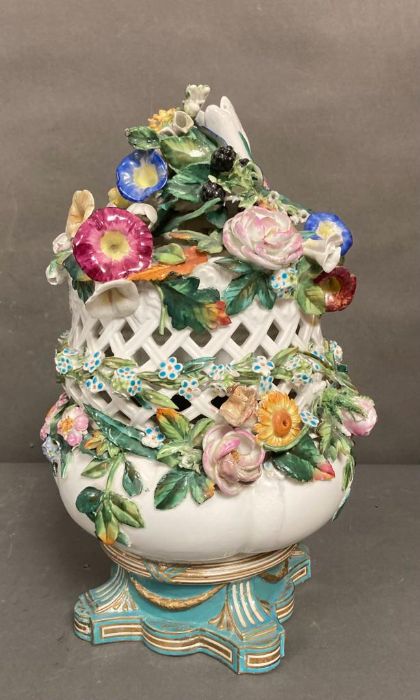 A large porcelain floral centre piece on base by Copeland - Image 3 of 3