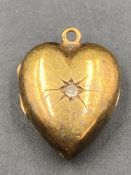 A 15ct yellow gold heart shaped pendant (Approximate Total weight 2.7g)