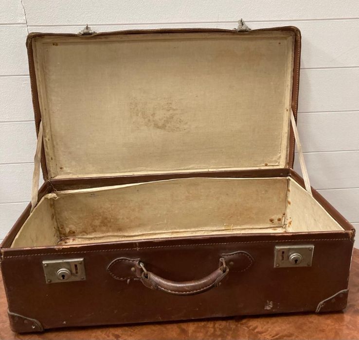 A leather suitcase with initials SMC (H23cm W70cm D40cm) - Image 3 of 5