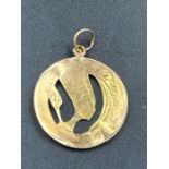 An Egyptian gold pendant (Approximate Total Weight 1.3g)