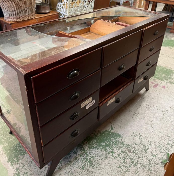 A Haberdashery counter with graduated drawers and glazed sides (the top has been smashed) (H90cm - Image 7 of 16