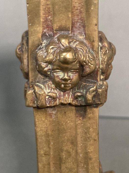 A Victorian style brass candle holder with cherubs to base and stem - Image 4 of 4