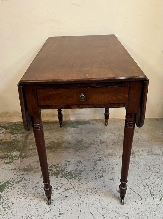 A mahogany drop leaf Pembroke table on castors - Image 2 of 4