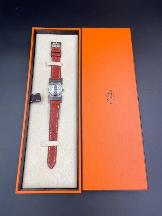 Hermès Paprika watch in stainless steel Ref: PA1.210 Circa 2000, boxed with papers - Image 8 of 9