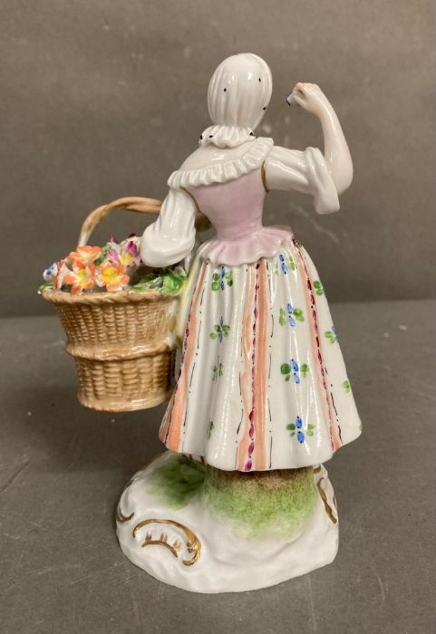 Two hand painted Dresden figurines, a gentleman with a dog and a lady with flower (H15cm) - Image 5 of 6