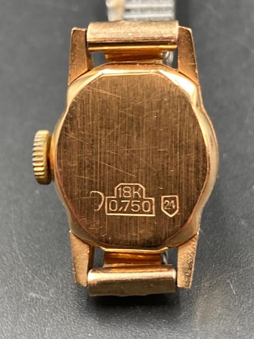 A MuDu ladies vintage wristwatch in 18ct gold with expandable stainless steel band. - Image 2 of 3