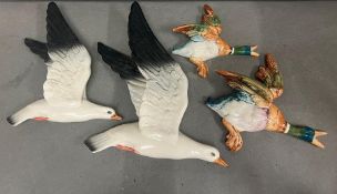 Four Beswick flying ducks and sea gulls (Largest H25cm W30cm)