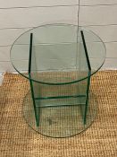 A glass side table (H43cm Dia43cm)