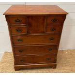 A reproduction chest of drawers side cabinet on bracket feet (H100cm W72cm D44cm)