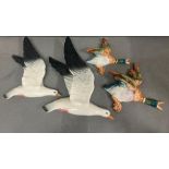 Four Beswick flying ducks and sea gulls (Largest H25cm W30cm)