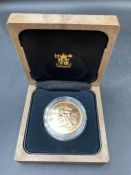 Royal Mint 1990 United Kingdom £5 Brilliant Uncirculated Gold Coin in 22ct gold coin 39.94g with box