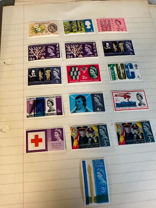 A selection of UK and World stamps to include The Solomon Islands Barbados and the British Antarctic - Image 7 of 7