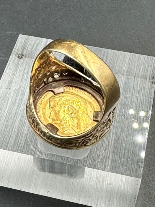 A 1913 Half Sovereign ring on a gold setting - Image 2 of 3