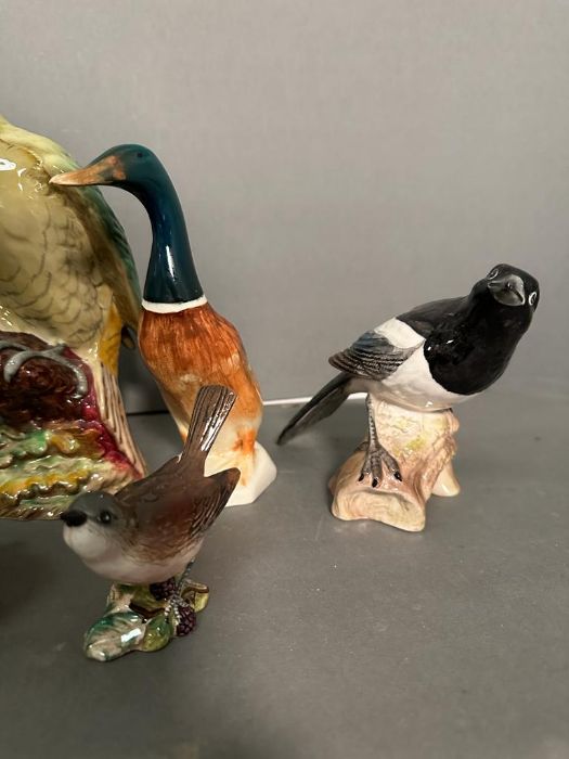 A selection of thirteen Beswick birds - Image 4 of 6