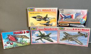 A selection of five vintage aeroplane model kits. Revell, Matchbox and ESCI.