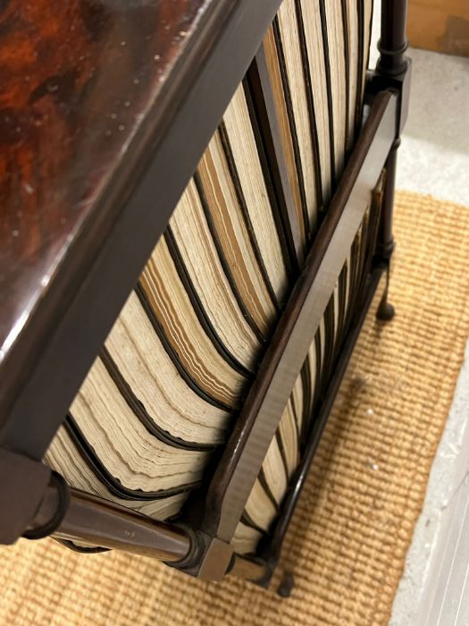 An Edwardian rosewood floor standing bookcase containing The Encyclopaedia Britamica books (H88cm - Image 4 of 8