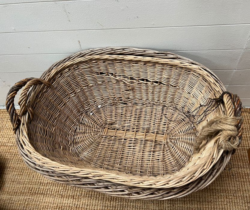 Two wicker large laundry baskets (H60cm W80cm) - Image 3 of 3