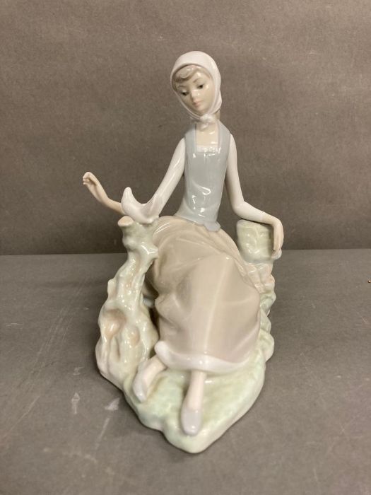 Shepherdess with Dove. Lladro. Designed by Vincente Martinez. #4660. Marked “Lladro Made in Spain” - Image 3 of 4