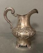 A Victorian silver milk jug, hallmarked for London 1845 Makers mark WH (Approximate Total weight