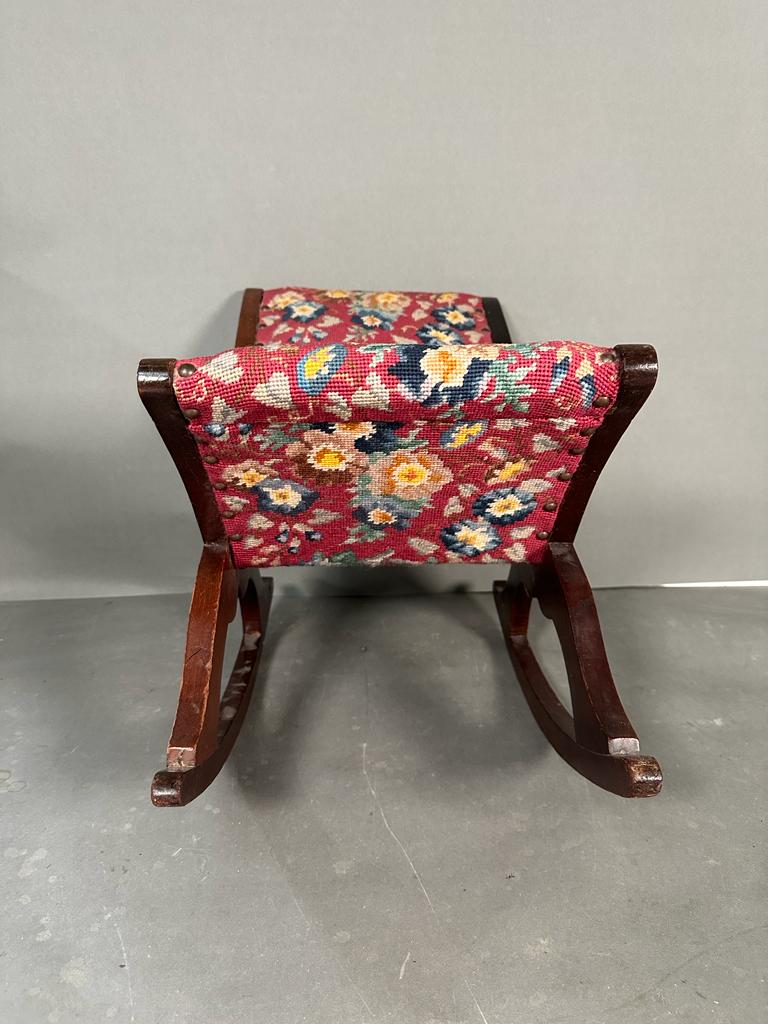 A vintage floral upholstered rocking footstool - Image 2 of 3