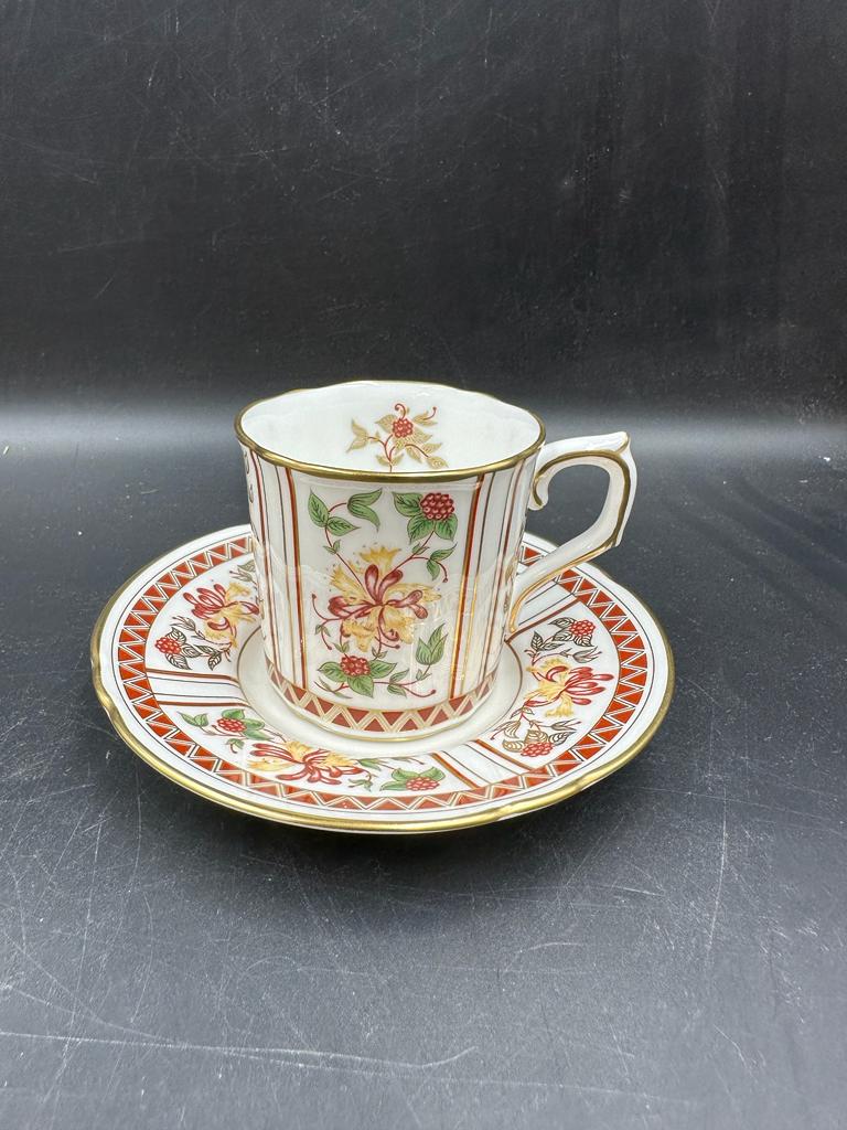 Ten Royal Crown Derby "Honey Suckle" coffee cups and saucers - Image 2 of 4