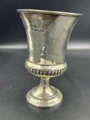 A Georgian tankard, hallmarked for London 1827 by Benjamin Smith II (Approximate total weight 170g)
