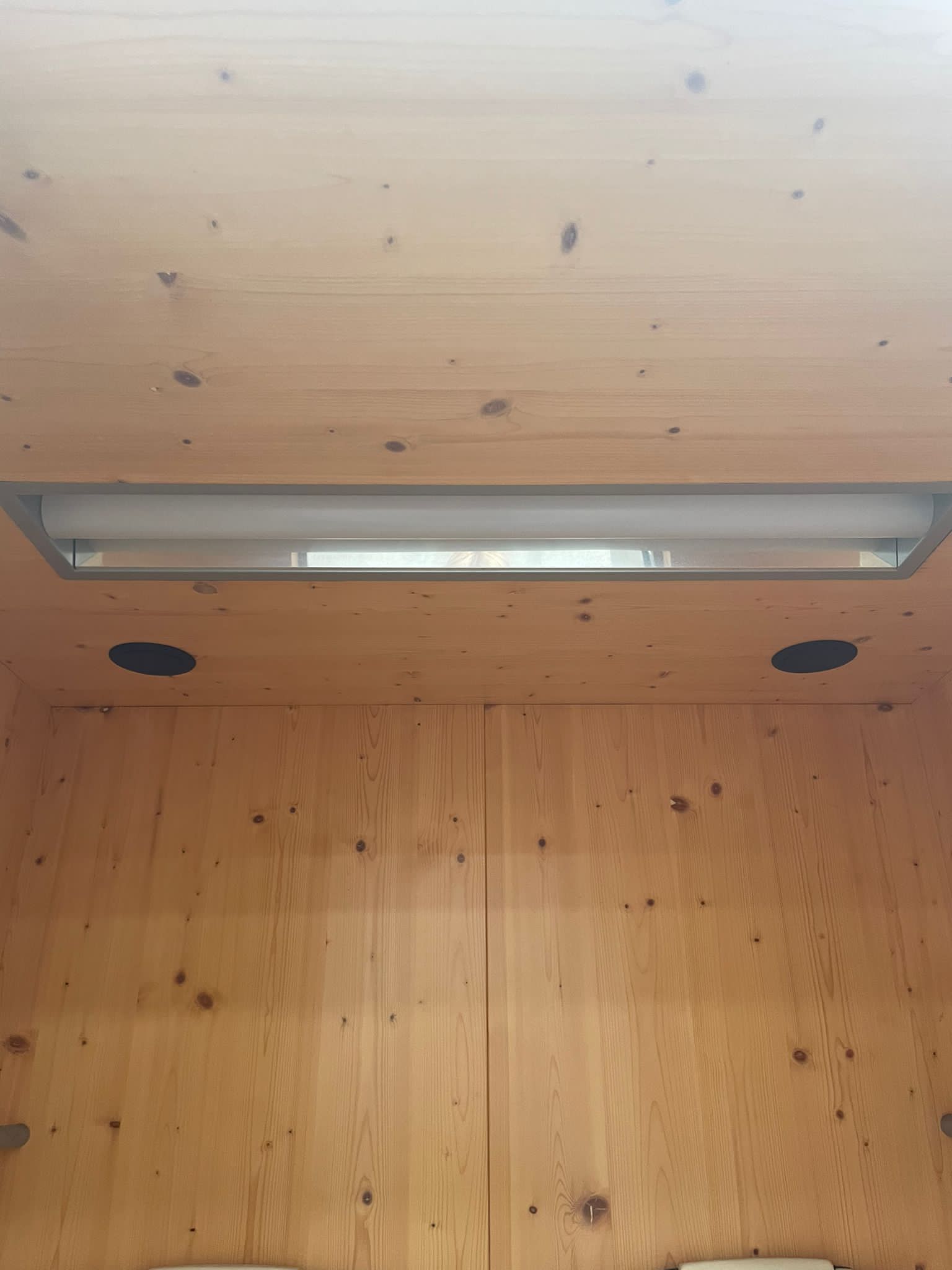 A new Ergo Balance II Sauna 1 to 2 persons. Power: 1.900 Watt Dimensions: 128x 115x 208 cm (WxDxH) - Image 7 of 17