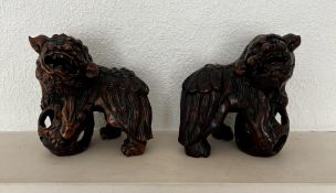 Male and Female Foo dogs on puzzle balls, Guardian Lions