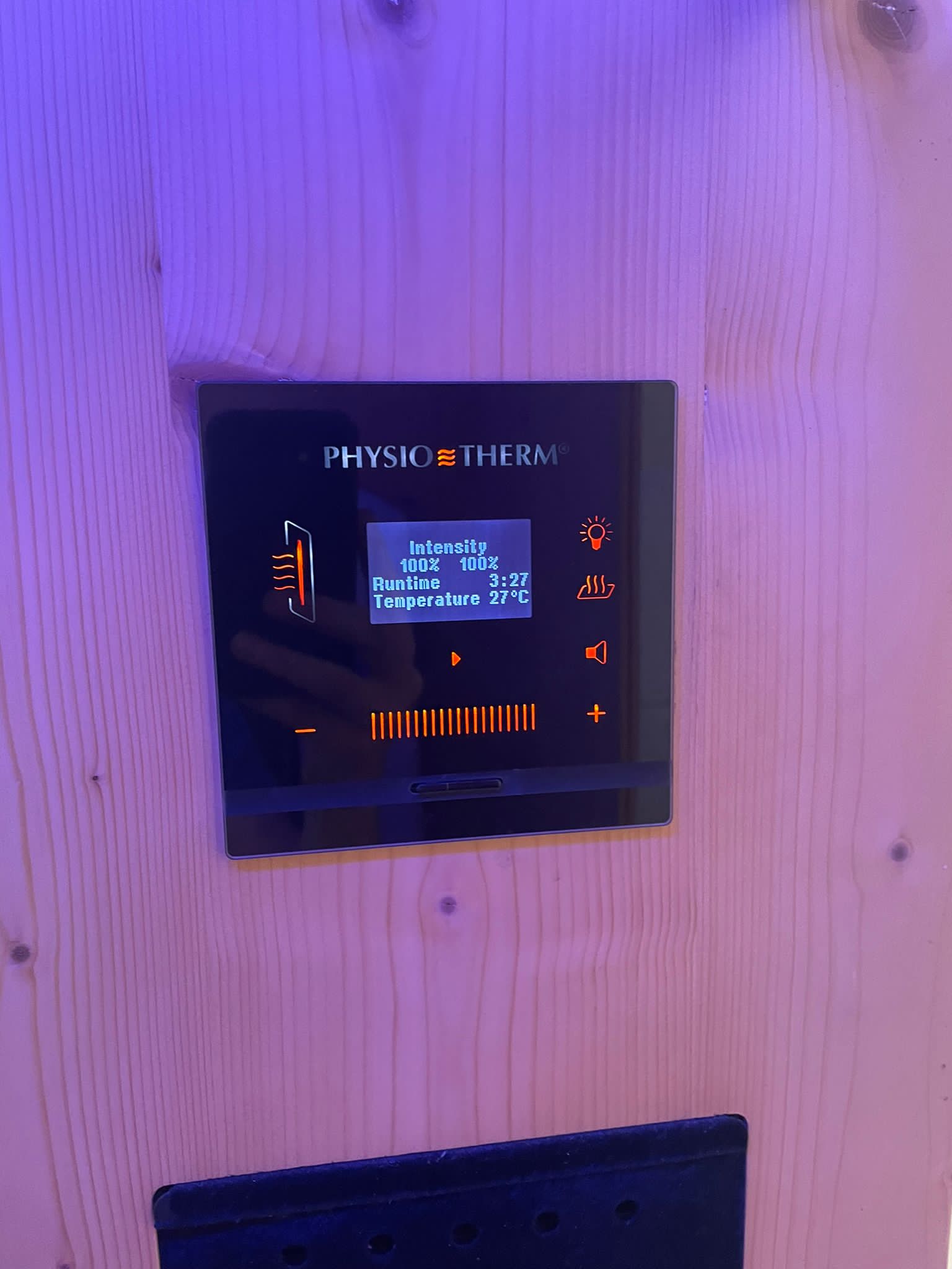 A new Ergo Balance II Sauna 1 to 2 persons. Power: 1.900 Watt Dimensions: 128x 115x 208 cm (WxDxH) - Image 14 of 17