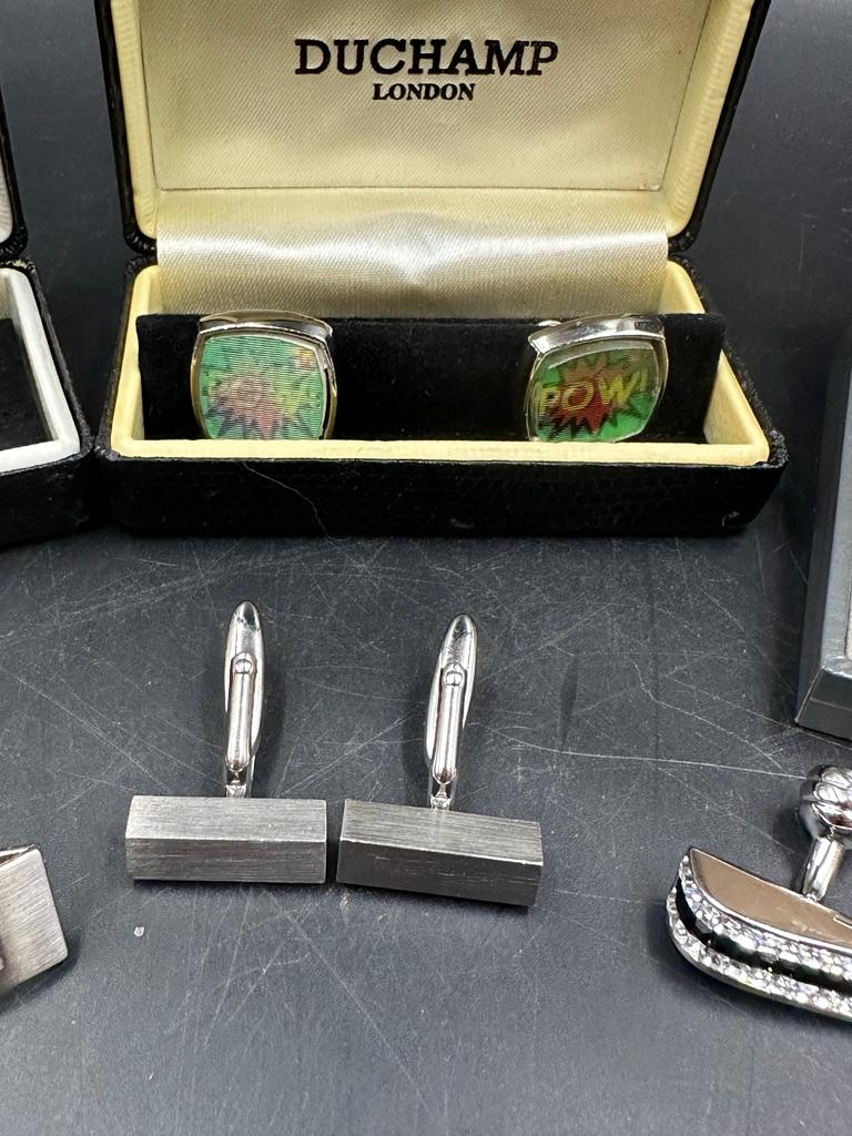 A selection of contemporary and novelty cufflinks - Image 3 of 7