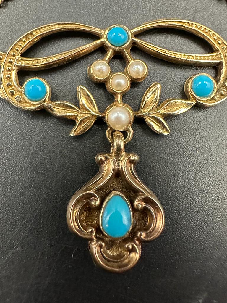 Tests 15ct 6.6g Turquoise and pearl pendant - Image 3 of 4