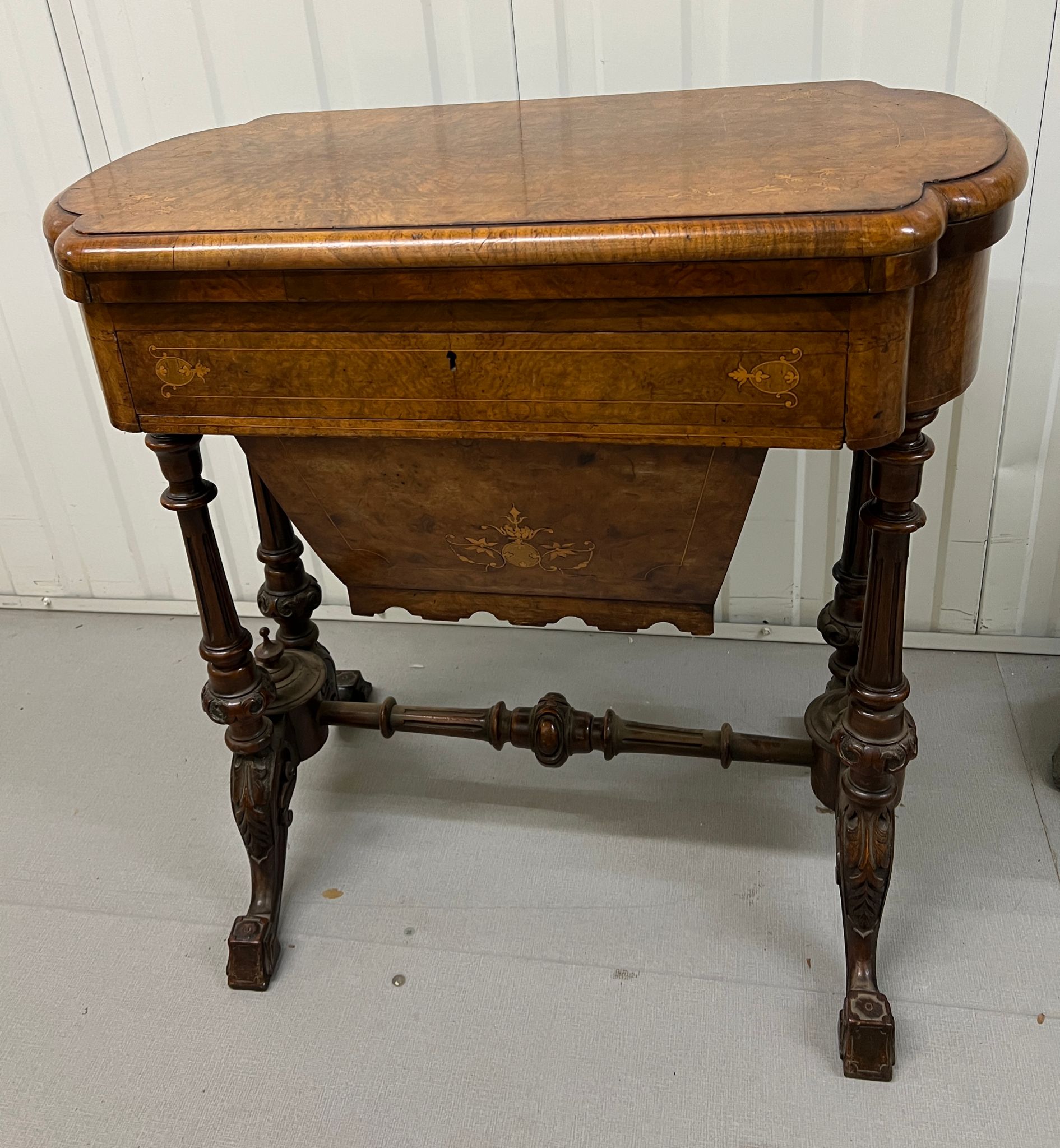 A Victorian Burr Walnut Games Table. The table top opens to reveal Chess, back gammon and cribbage - Image 2 of 8
