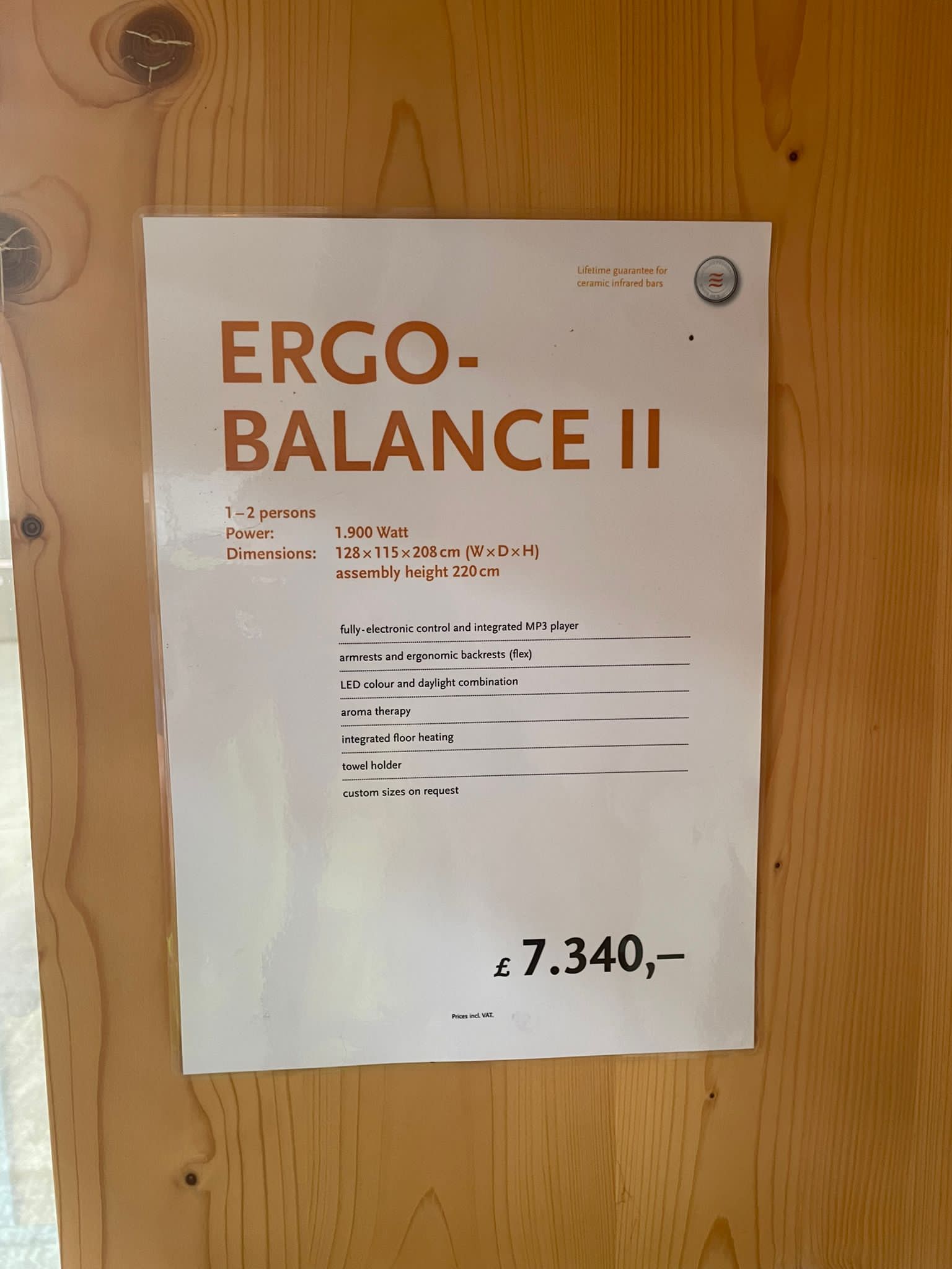 A new Ergo Balance II Sauna 1 to 2 persons. Power: 1.900 Watt Dimensions: 128x 115x 208 cm (WxDxH) - Image 12 of 17