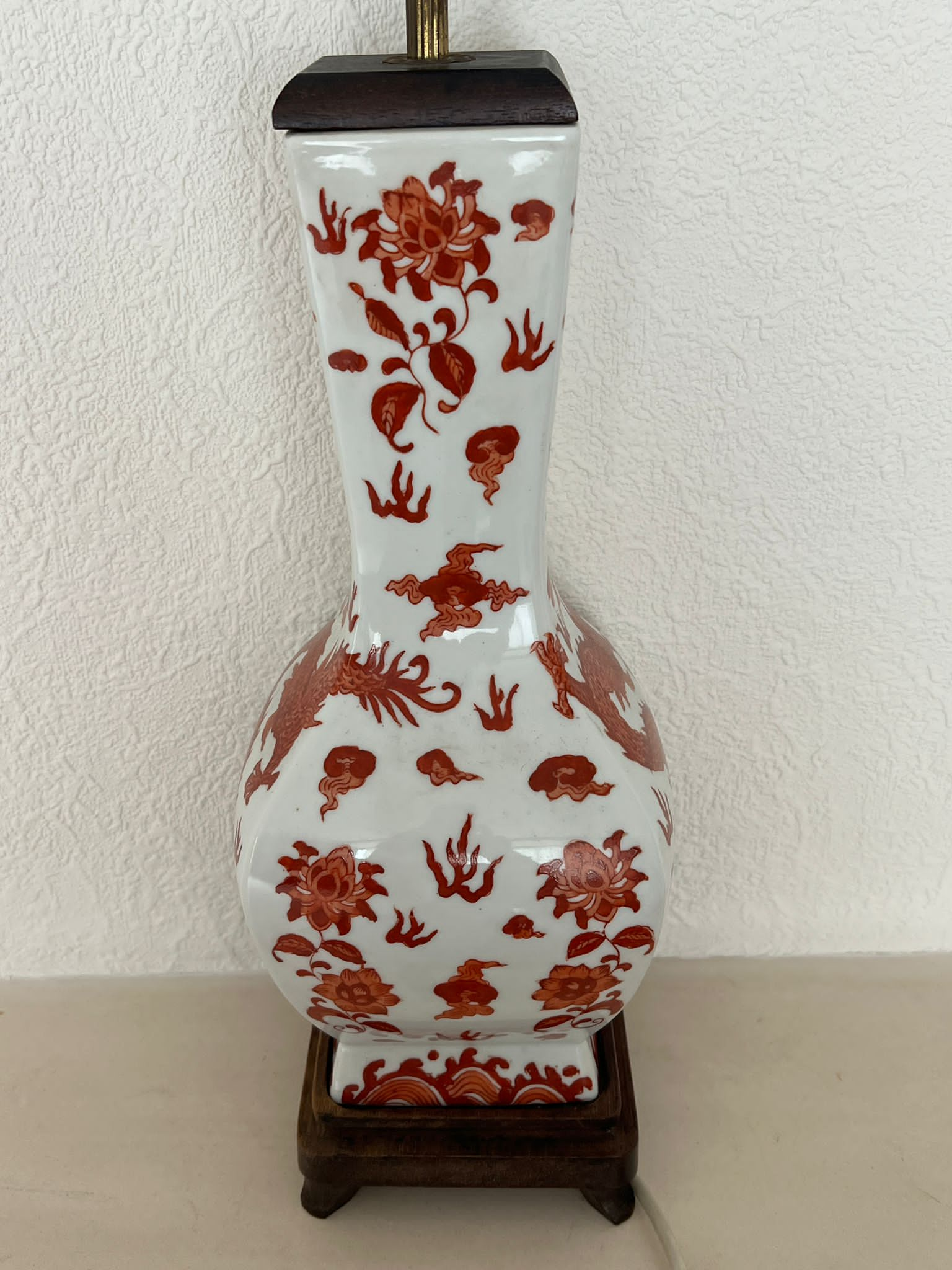 A Dragon themed Chinese vase, lamp conversion., base AF. - Image 2 of 6